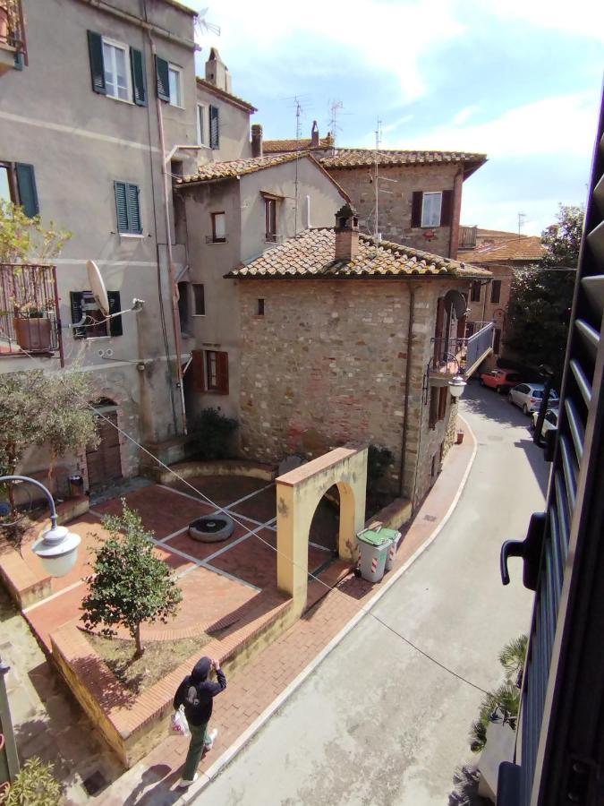 The View - Sunset & Relax - Suite - Appartamenti Vista Lago パッシニャーノ・スル・トラジメーノ エクステリア 写真