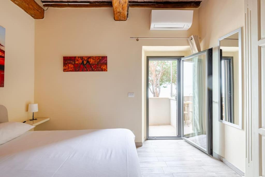 The View - Sunset & Relax - Suite - Appartamenti Vista Lago パッシニャーノ・スル・トラジメーノ エクステリア 写真